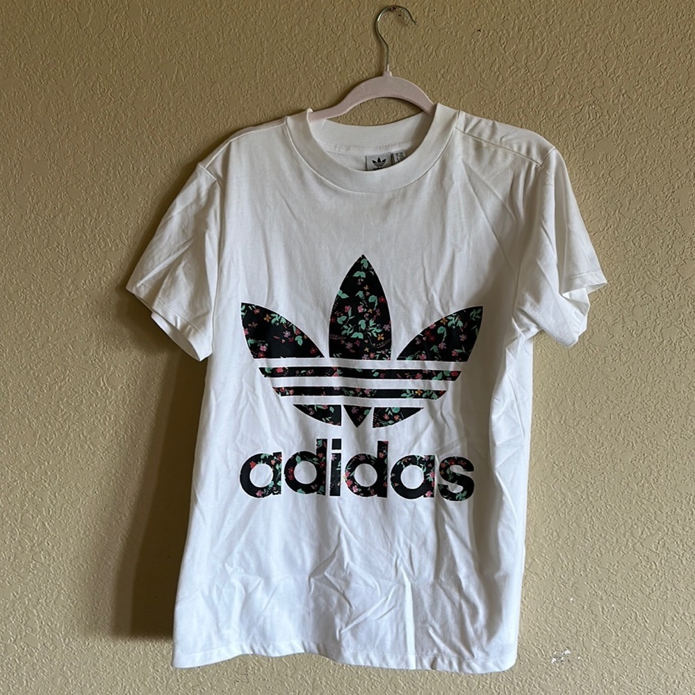 Adidas Oversized Floral White Tee Size XS